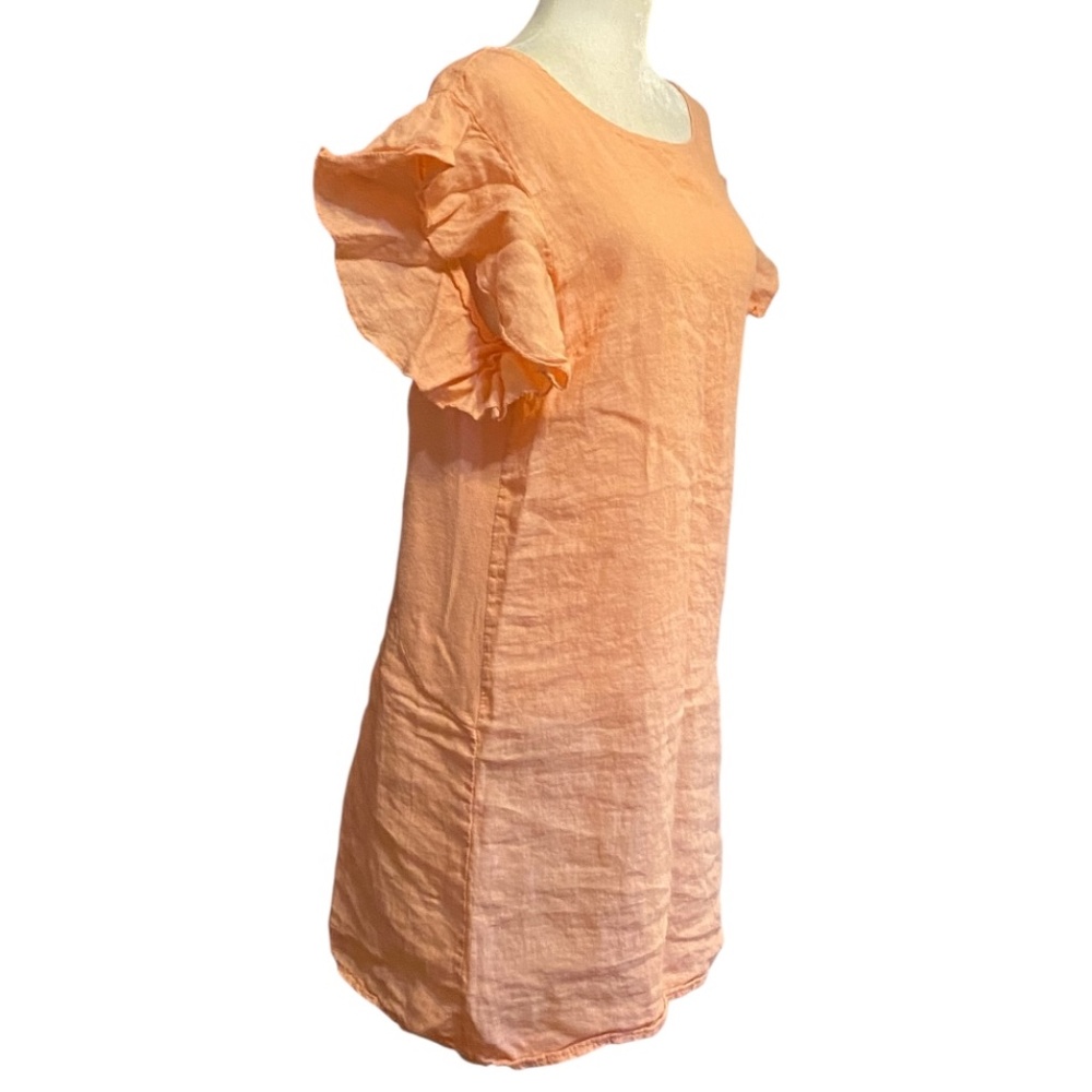 Linen dress with flutter sleeves. Made in Italy. Sz M